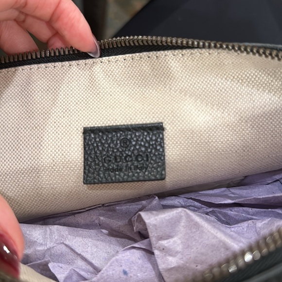 Authentic Gucci Leather Pouch – Black - Picture 6 of 6